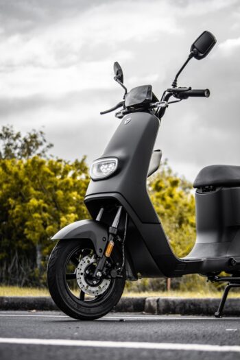 Electric Moped Yadea - The Best ECO Commuter