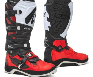 Forma Pilot Off-Road Boots