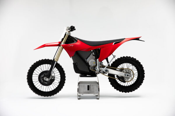 Stark Vark EX Electric Dirt Bike - Image 2