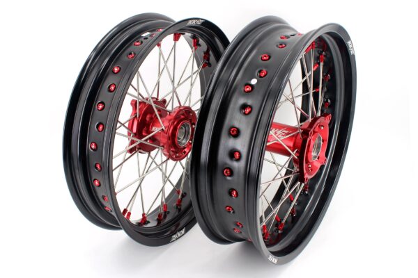 KKE 3.5 & 4.25 Supermoto Wheels Fit Husqvarna TE TC FE FC SMR 2000-2013 Red - Image 3