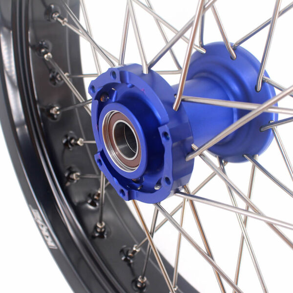 KKE 3.5 & 4.25 Supermoto Wheels for TM EN MX SMR 125-300 Blue Hub - Image 8