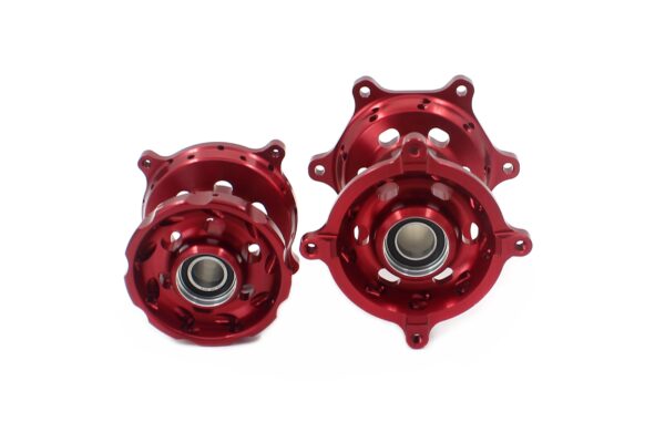KKE CNC Red Front & Rear Hubs Set For SUZUKI RMZ250 2007-2024 RMZ450 2005-2024 - Image 2
